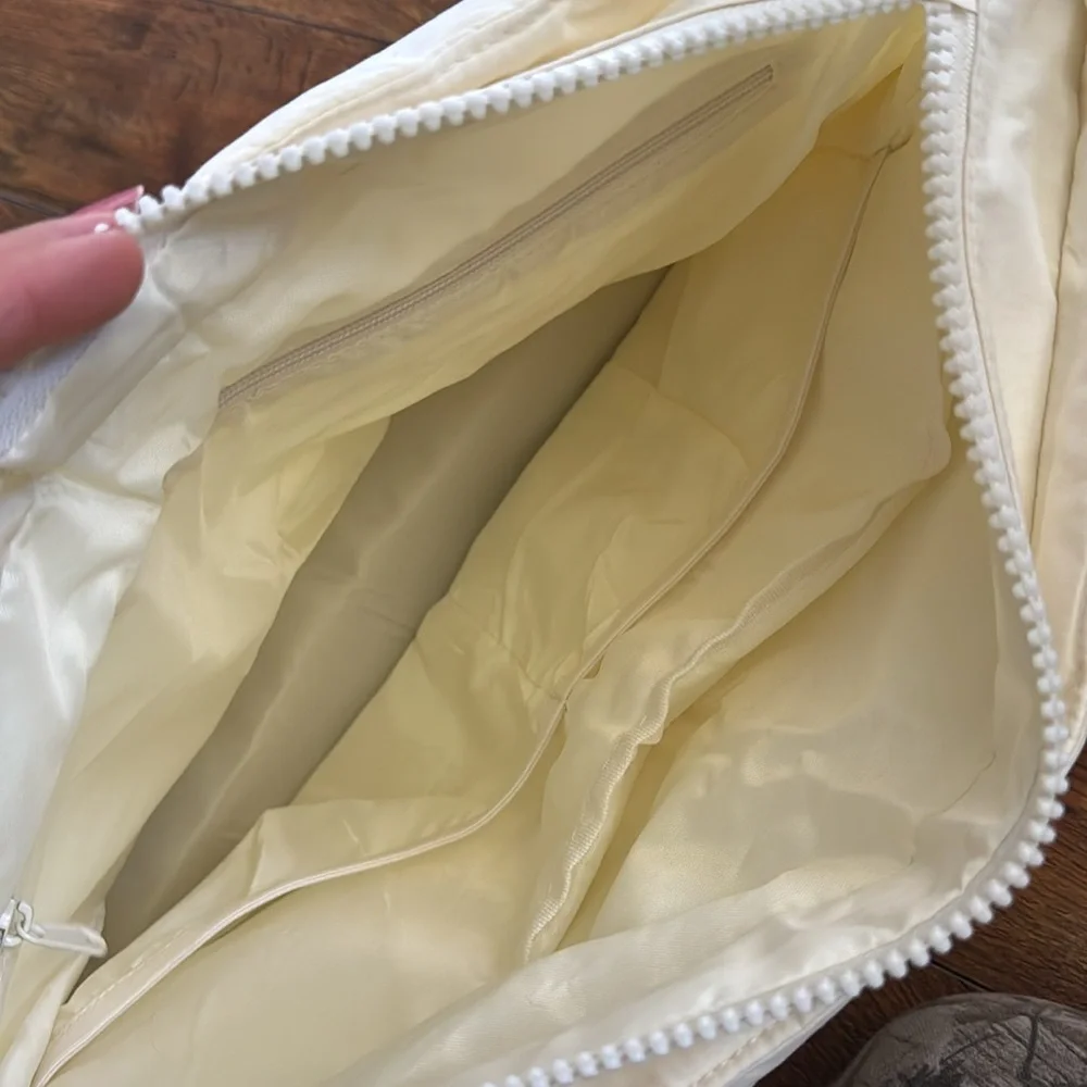 Elegant Cream Gym Tote Bag